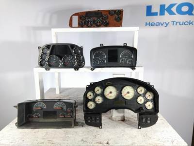 Peterbilt 579 Instrument Panel Cluster