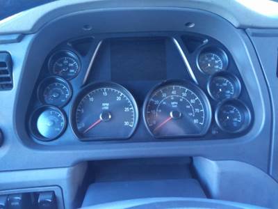 Peterbilt 579 Instrument Panel Cluster
