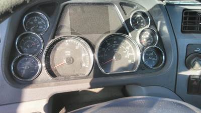 Peterbilt 579 Instrument Panel Cluster