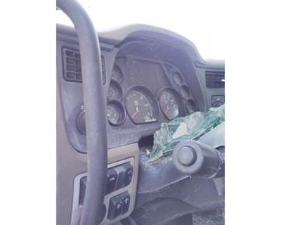Peterbilt 579 Instrument Panel Cluster