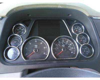 Peterbilt 579 Instrument Panel Cluster