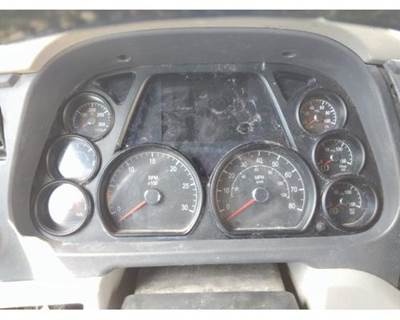 Peterbilt 579 Instrument Panel Cluster