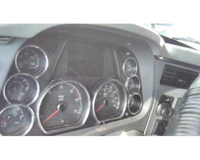 Peterbilt 579 Instrument Panel Cluster