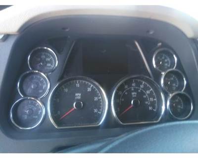 Peterbilt 579 Instrument Panel Cluster