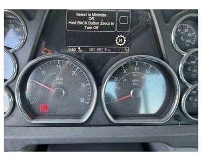 Peterbilt 579 Instrument Panel Cluster