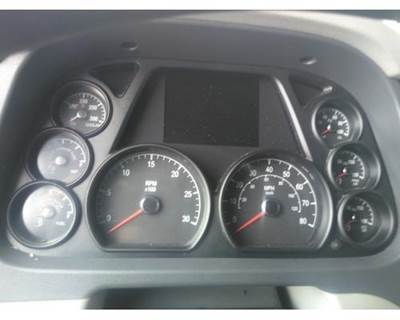 Peterbilt 579 Instrument Panel Cluster