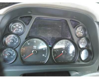 Peterbilt 579 Instrument Panel Cluster