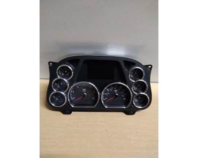Peterbilt 579 Instrument Panel Cluster