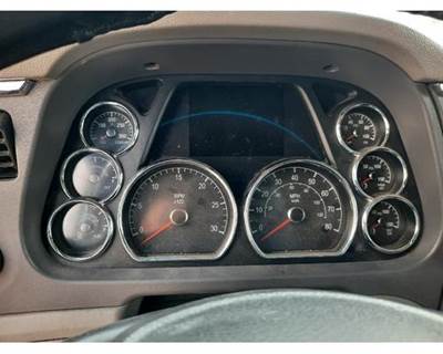 Peterbilt 579 Instrument Panel Cluster