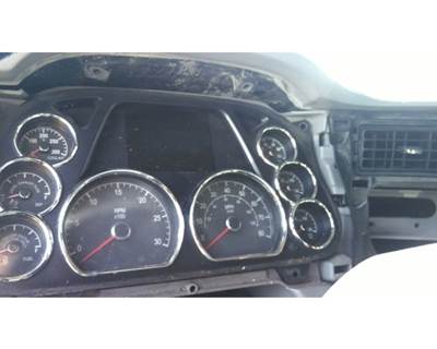 Peterbilt 579 Instrument Panel Cluster