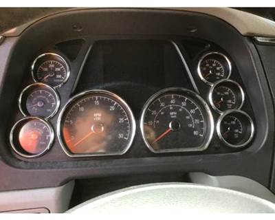 Peterbilt 579 Instrument Panel Cluster