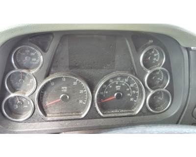 Peterbilt 579 Instrument Panel Cluster