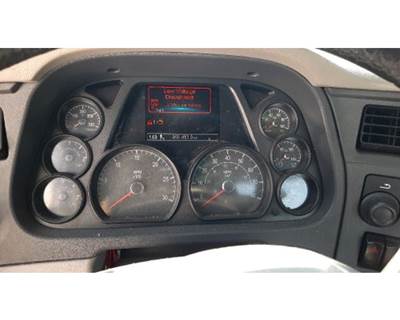 Peterbilt 579 Instrument Panel Cluster