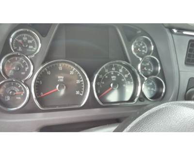 Peterbilt 579 Instrument Panel Cluster