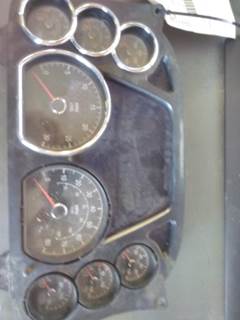 Peterbilt 587 Instrument Panel Cluster