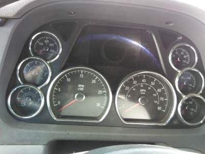 Peterbilt 587 Instrument Panel Cluster
