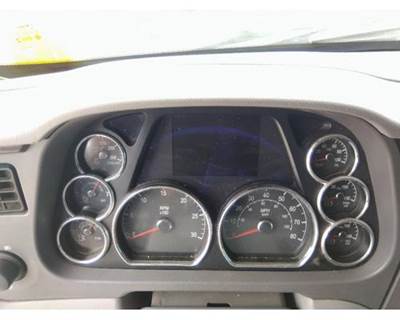 Peterbilt 587 Instrument Panel Cluster