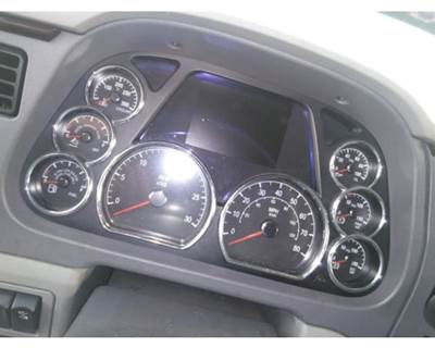 Peterbilt 587 Instrument Panel Cluster