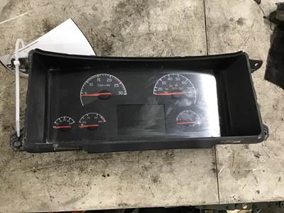 Volvo VNL Instrument Panel Cluster