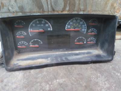 Volvo VNL Instrument Panel Cluster