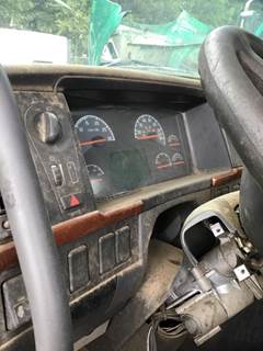 Volvo VNL Instrument Panel Cluster