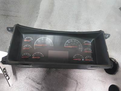 Volvo VNL Instrument Panel Cluster