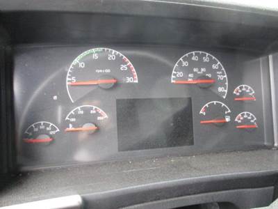 Volvo VNL Instrument Panel Cluster