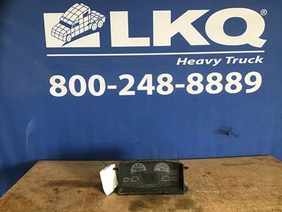 Volvo VNL Instrument Panel Cluster