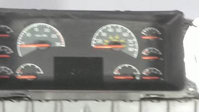 Volvo VNL Instrument Panel Cluster