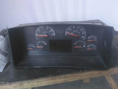 Volvo VNL Instrument Panel Cluster