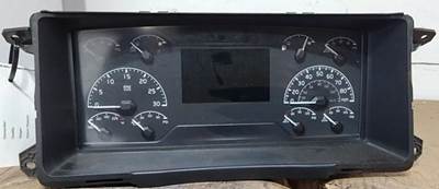 Volvo VNL Instrument Panel Cluster