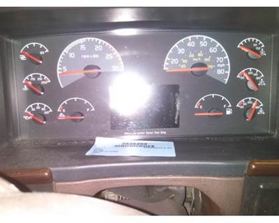 Volvo VNL Instrument Panel Cluster