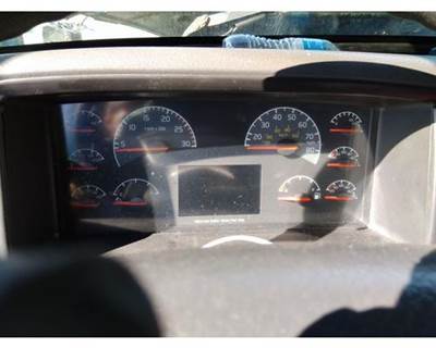 Volvo VNL Instrument Panel Cluster