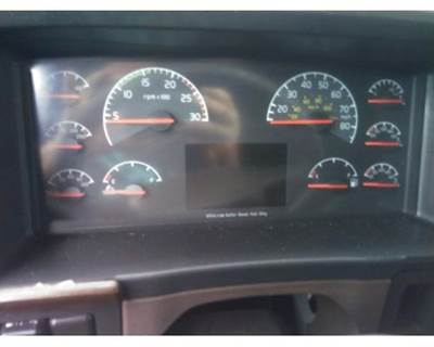 Volvo VNL Instrument Panel Cluster