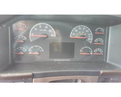 Volvo VNL Instrument Panel Cluster