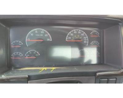 Volvo VNL Instrument Panel Cluster