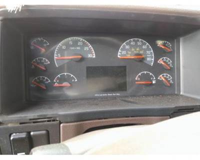 Volvo VNL Instrument Panel Cluster