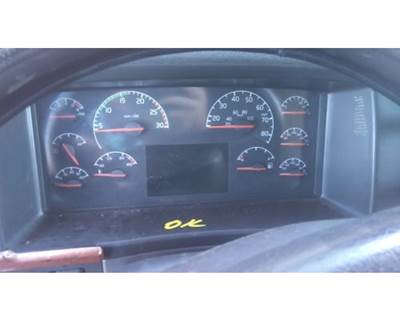 Volvo VNL Instrument Panel Cluster