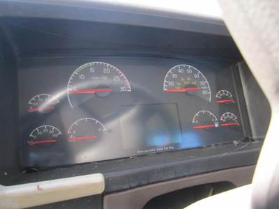 Volvo VNM Instrument Panel Cluster