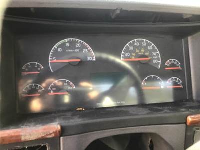 Volvo VNM Instrument Panel Cluster