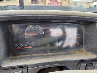Volvo VNM Instrument Panel Cluster