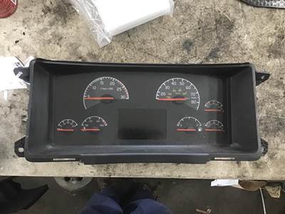 Volvo VNM Instrument Panel Cluster