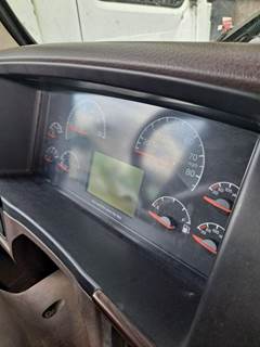 Volvo VNM Instrument Panel Cluster