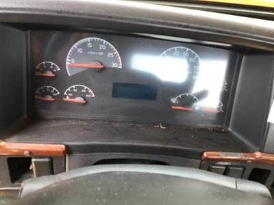 Volvo VNM Instrument Panel Cluster