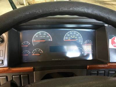 Volvo VNM Instrument Panel Cluster