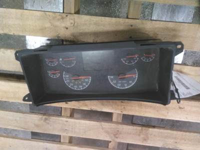 Volvo VNM Instrument Panel Cluster