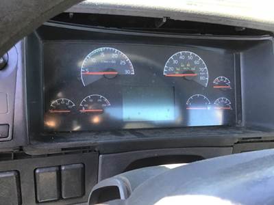 Volvo VNM Instrument Panel Cluster