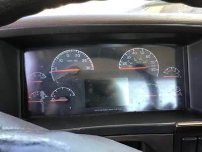 Volvo VNM Instrument Panel Cluster