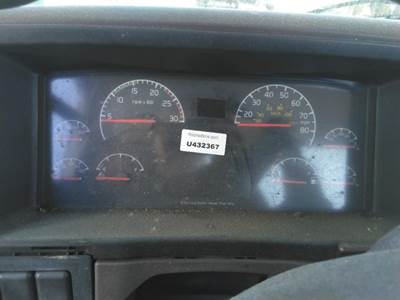 Volvo VNM Instrument Panel Cluster