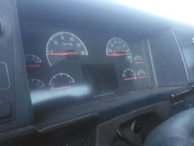 Volvo VNM Instrument Panel Cluster